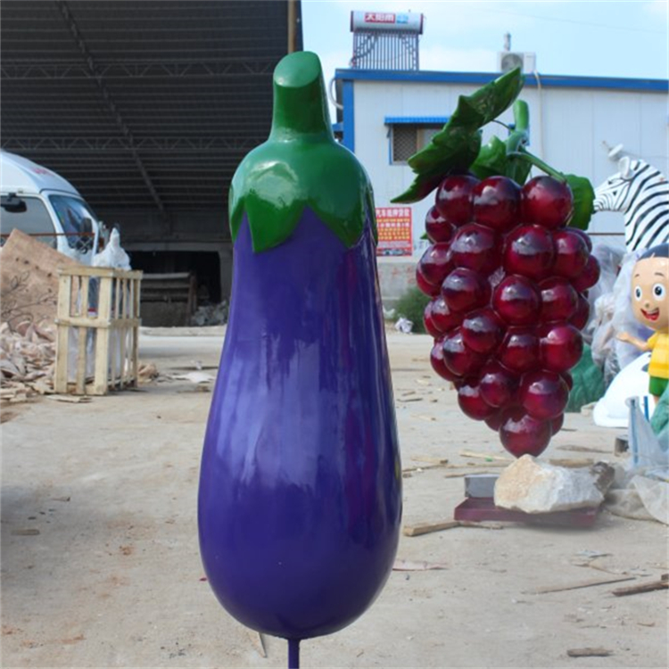 玻璃钢仿真茄子雕塑,蔬菜水果雕塑