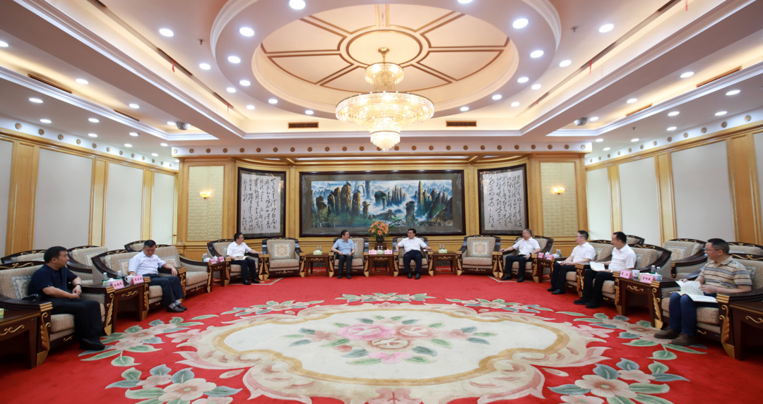 长沙军事法院院长苏学军,省军区政治工作局副主任牟作明
