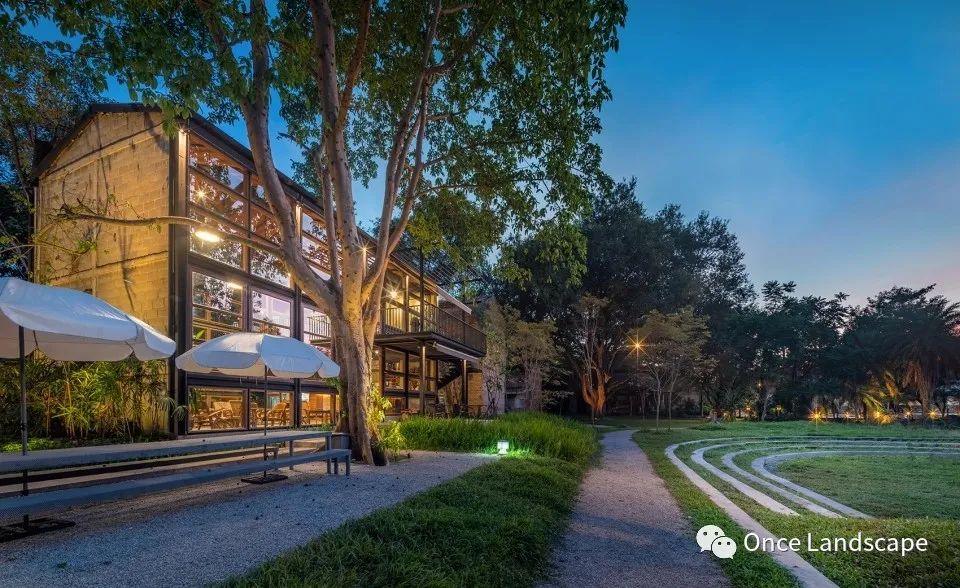 景观都市主义背景下的棕地改造