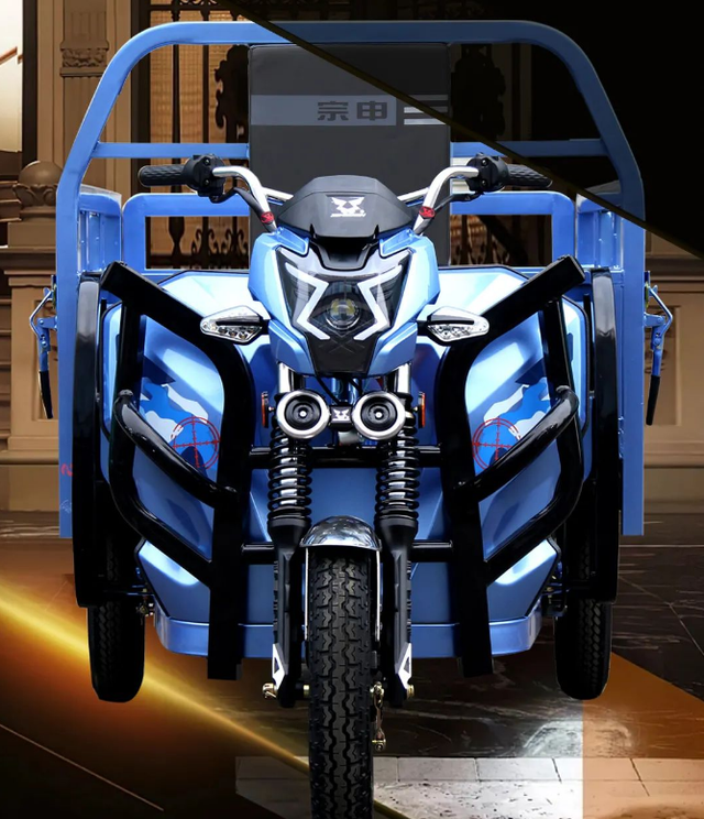 宗申重型三轮车战豹3来了,造型炫酷,高强度钢车身,能拉2000斤