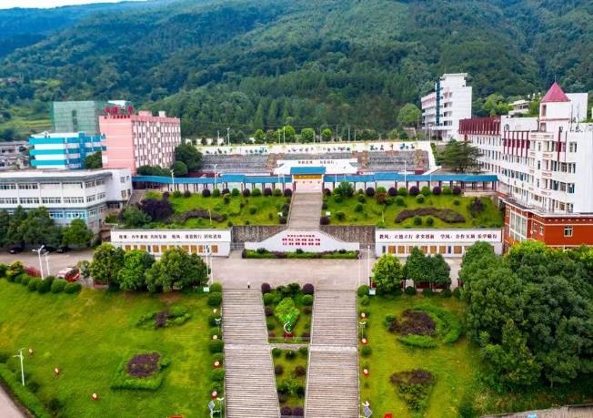 双牌一中:爱心关怀点燃希望