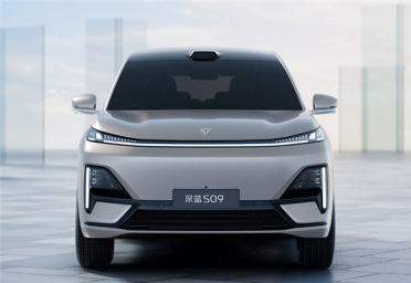 “9”字辈家族再添新成员！深蓝S09首发亮相：超5米豪华6座SUV