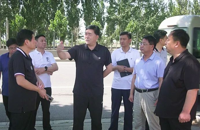 赵现科专题调研城乡结合部综合整治工作