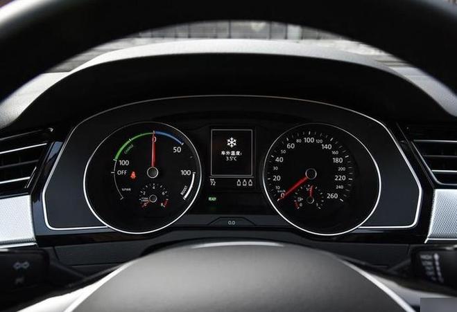 大众液晶仪表320a和790区别