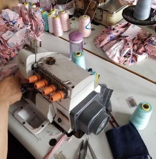 鞋厂急招针车工 点击查看详情招聘信息