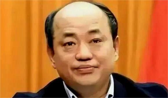 湖南株洲"贪官"周建光,一顿饭十几万,主动投案震惊!