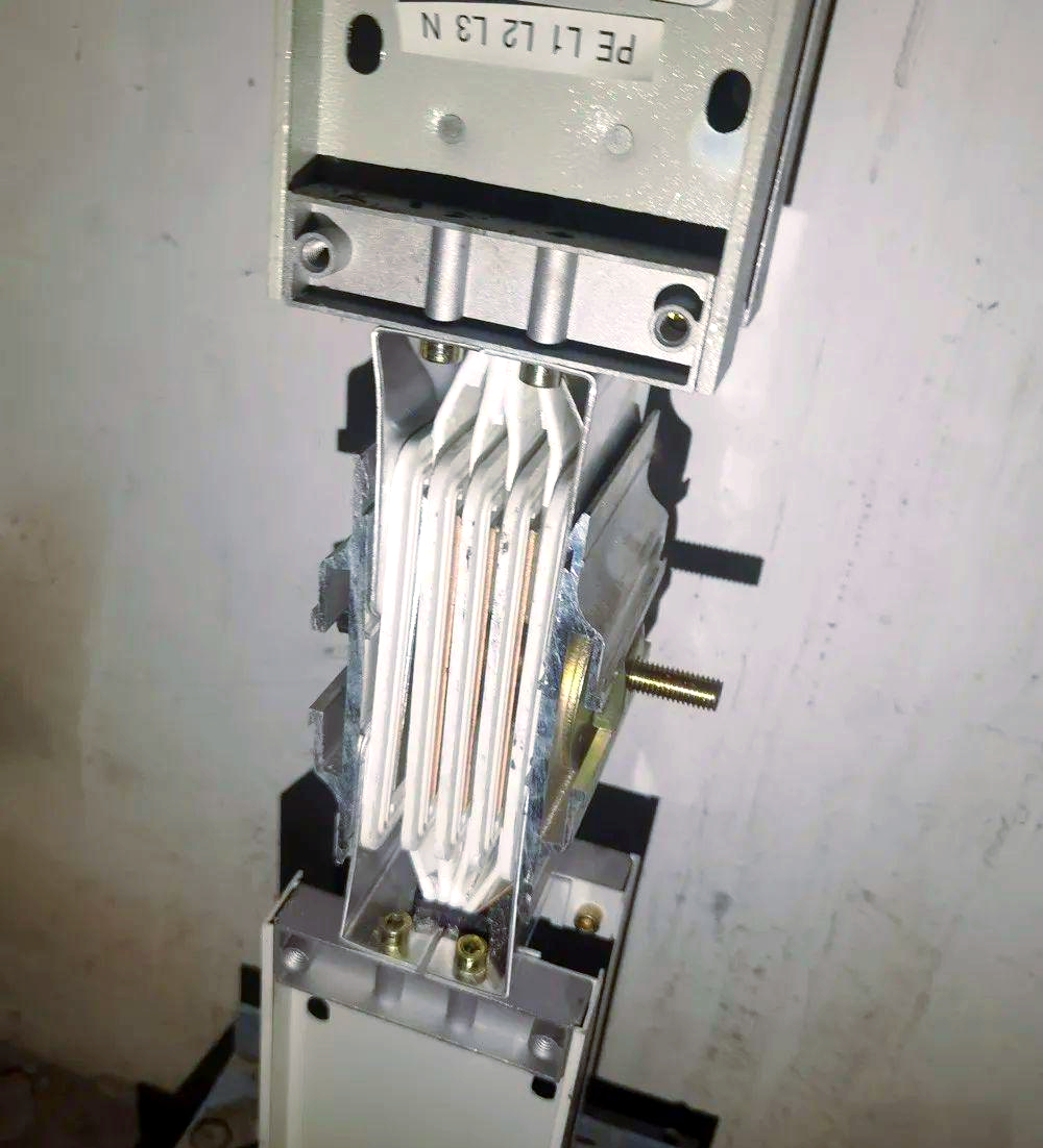 凤图母线槽在上海崇明中心医院安装实例分享