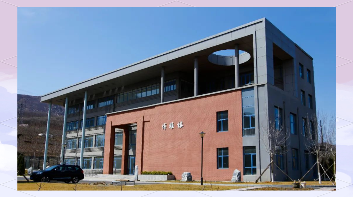 大连开发区第一中学楼馆命名活动:文化内涵与育人环境的升华