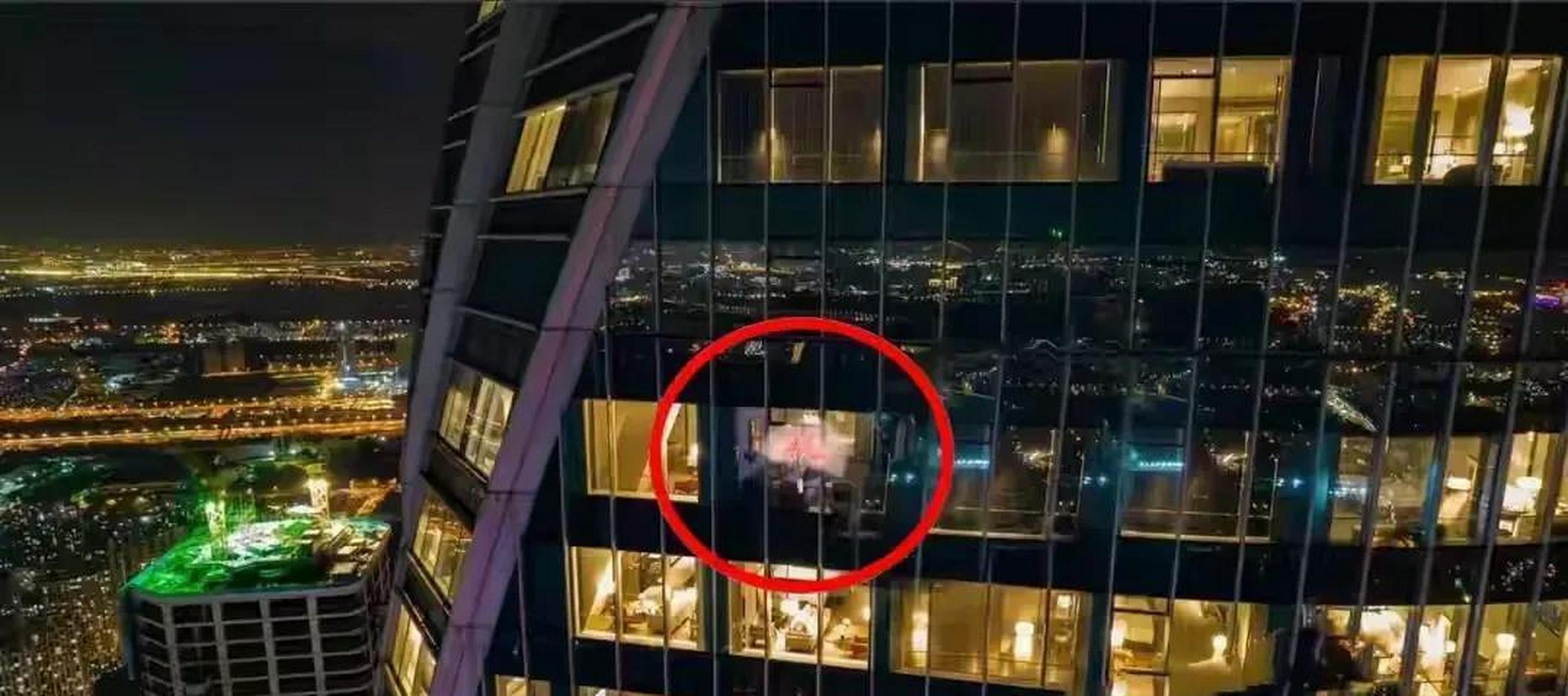 无人机拍到酒店不雅视频没拉窗帘的事件,我有点害怕了,因为我就没有拉