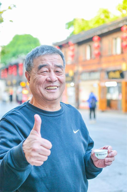 林乃荣:率先实践并推广花茶连窨工艺