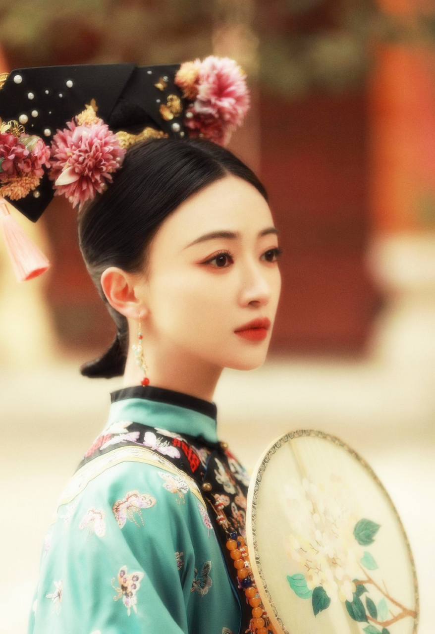 这一次,吴谨言的干脆利落的衣服堪称完美.