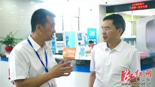 宁俊祺调研优化营商环境工作