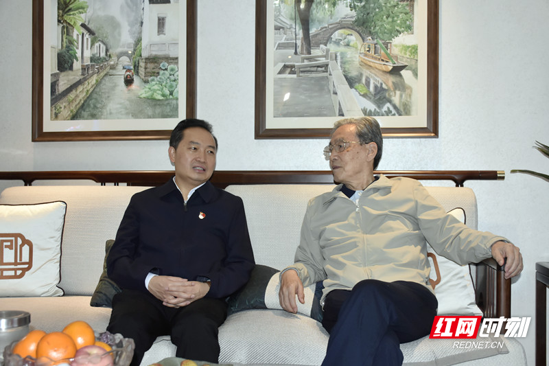 吴巨培履新走访:凝心聚力落实"三高四新"战略 打造"一极六区"