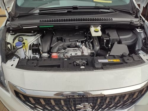 标致3008发动机号码在哪里?