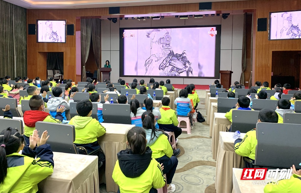 常宁市西江小学学子走进爱国主义教育基地 上一堂"行走的思政课"