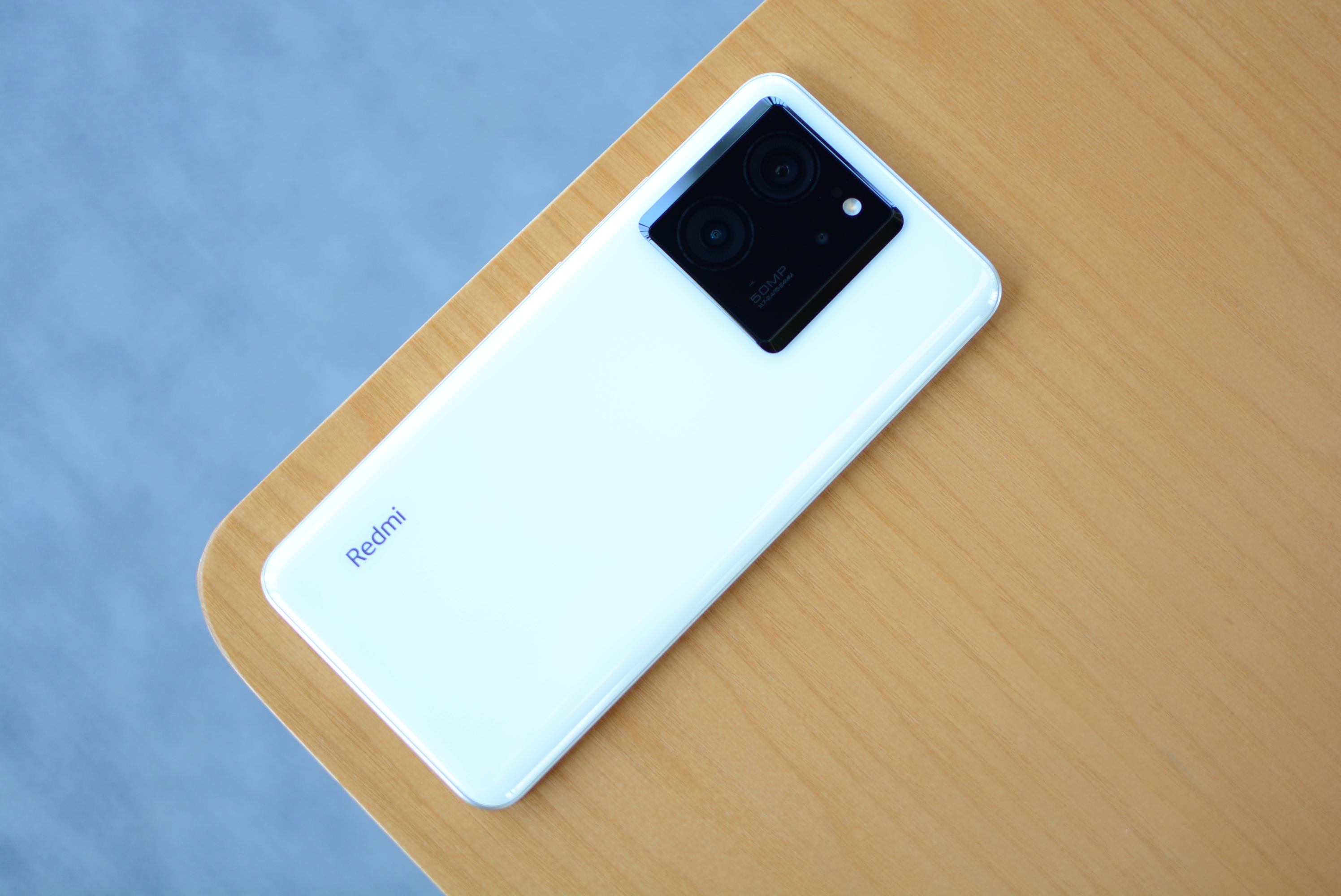 手机界诞生"狠角色",1.5k直屏 索尼imx800,1t版只要三千多