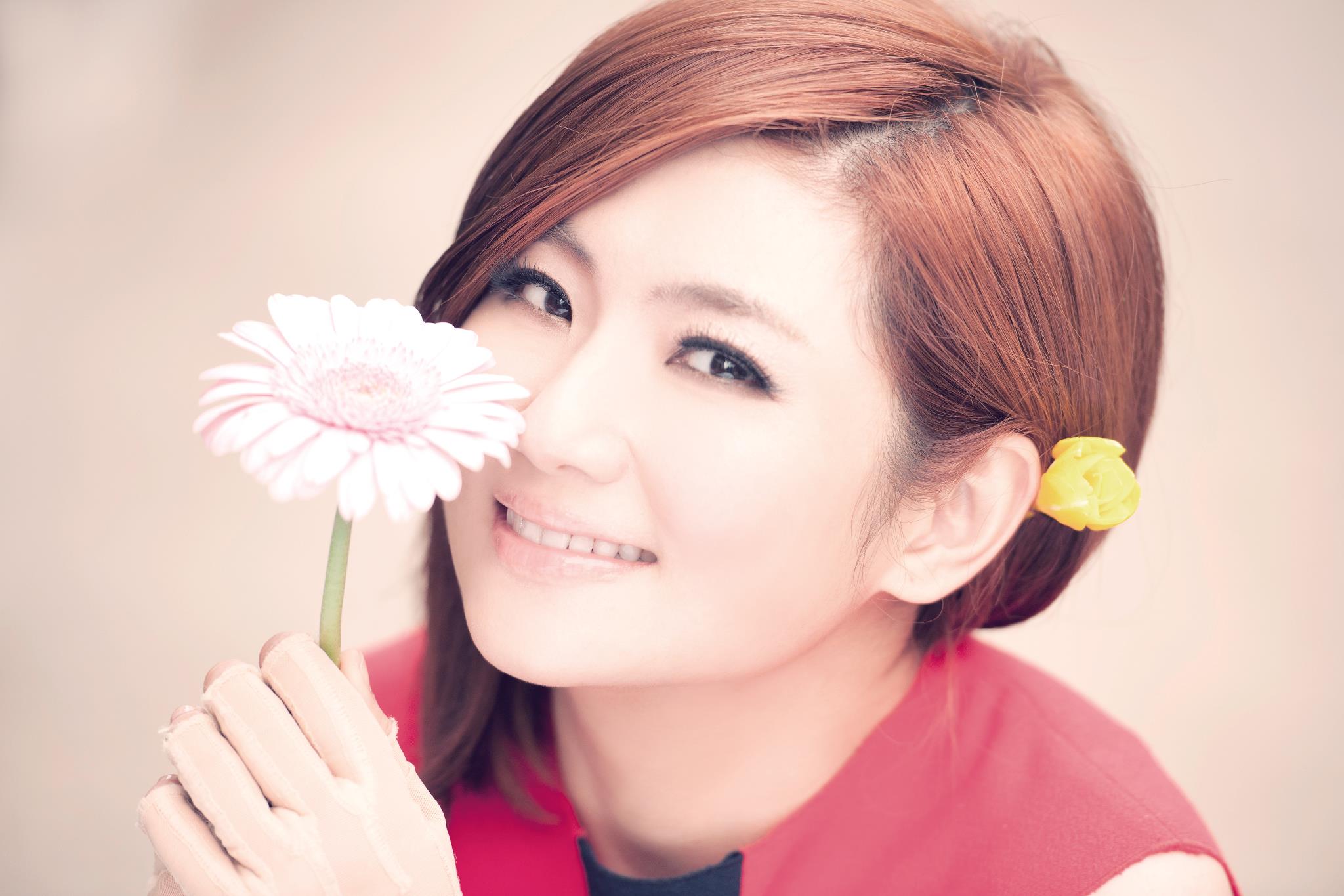 陈建州曾节目亲吻selina:向she及公司致歉才平息