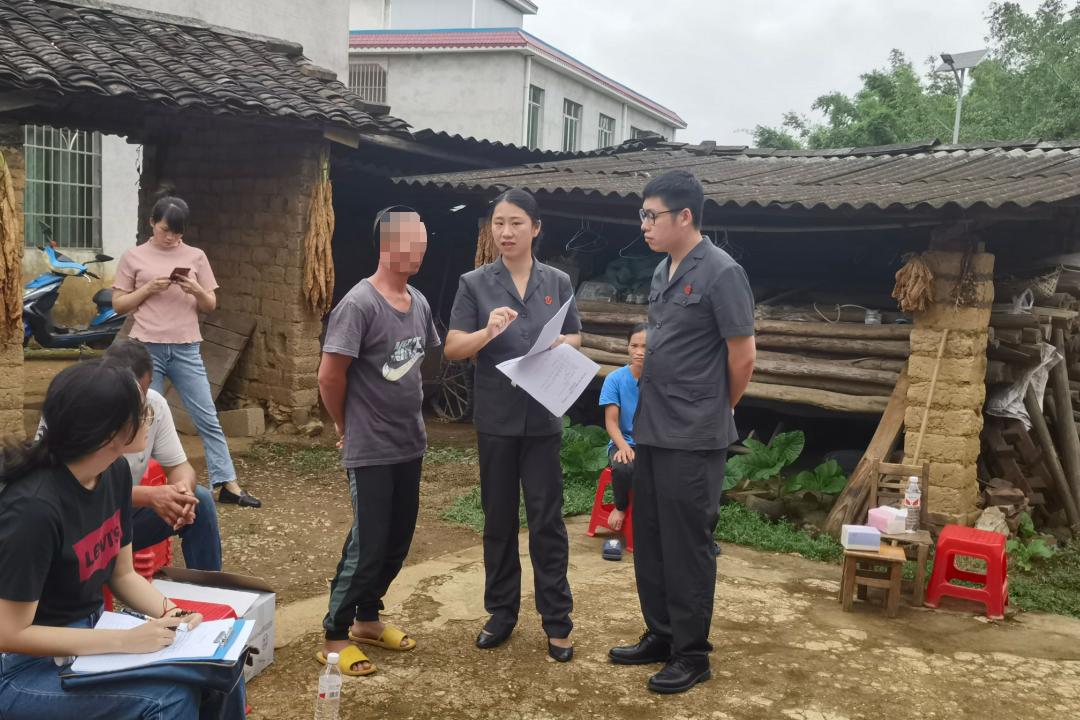 【春暖半边天】梁佳:心有暖阳,逐光而行