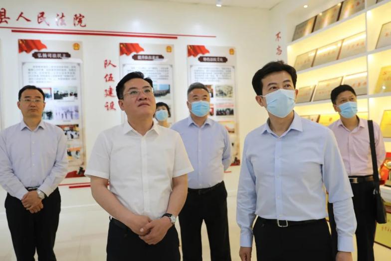 临沂中院副院长王胜一行到莒南调研督导五项重点活动