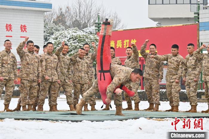 浙江武警图片图片