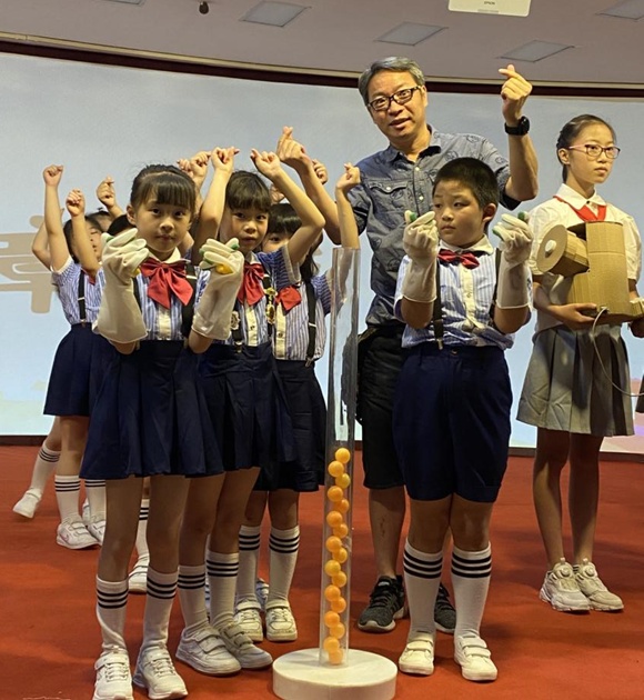 和田路小学 | 从荣誉勋章到资格推荐信,"小劳动"中的"大创造"太精彩了