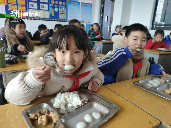 "学校的爱心汤圆温暖了师生们