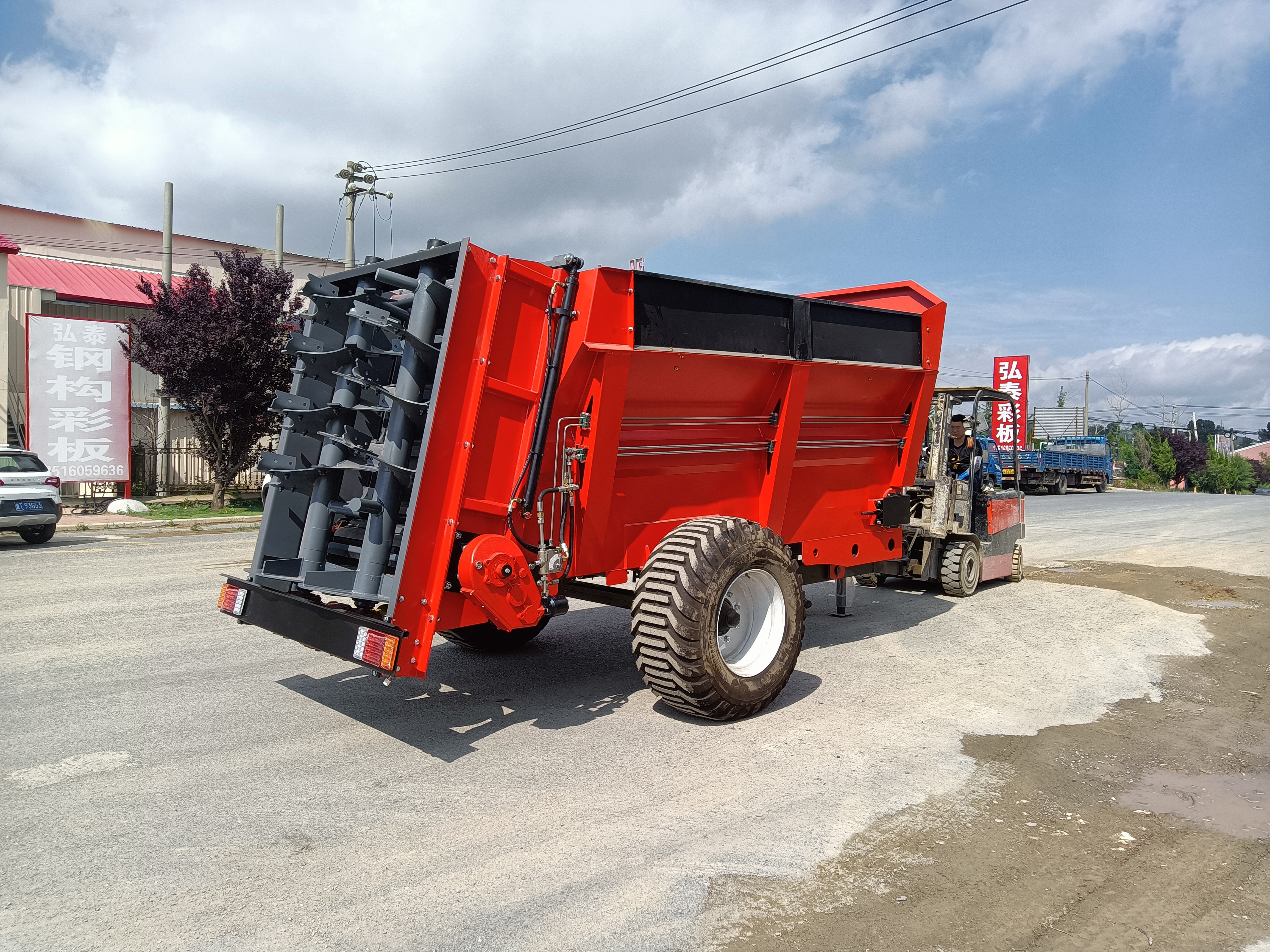 中达机械撒粪机 新型扬粪机重型撒粪车高标准农田建设扬粪车