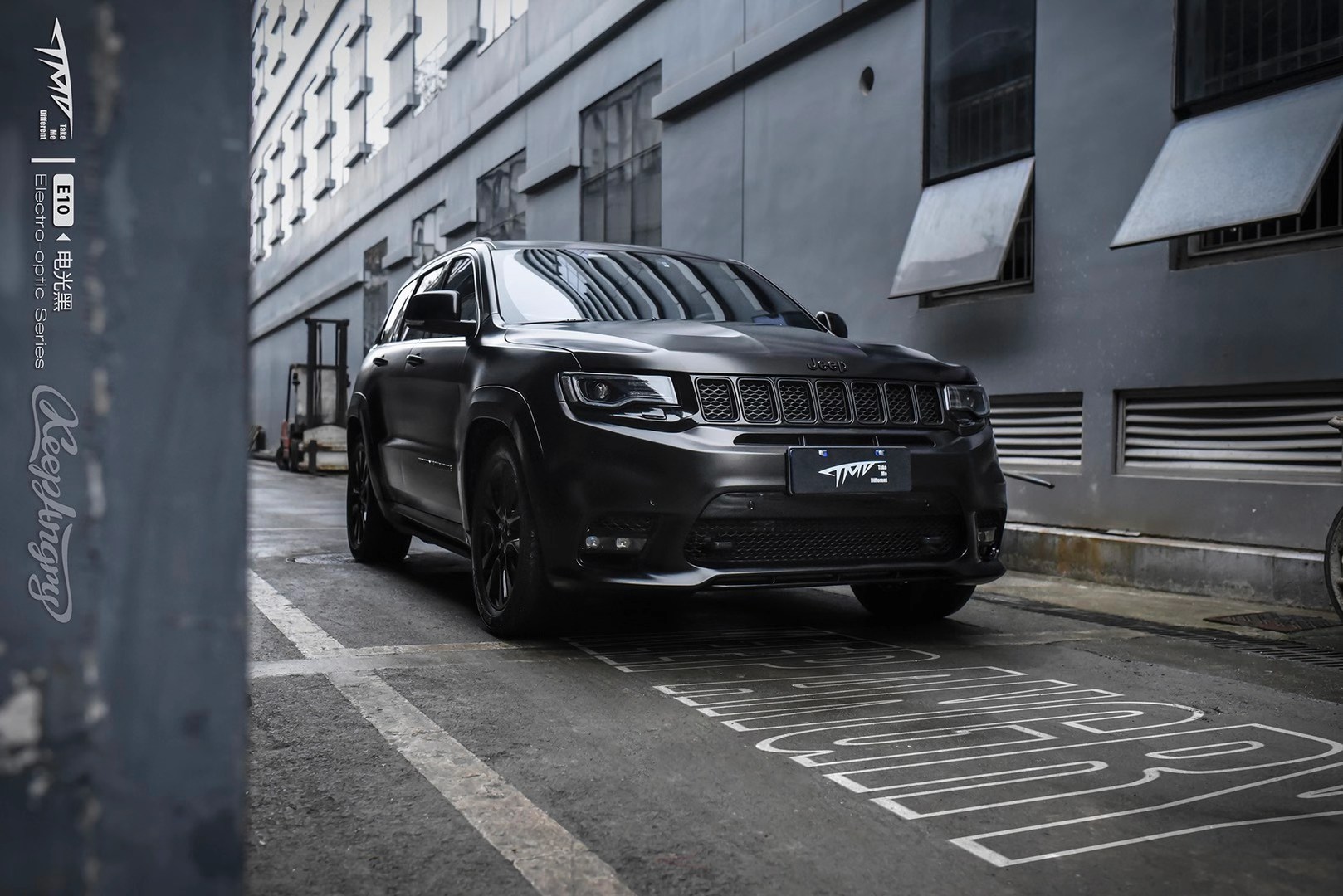 大切诺基tmd潮牌改色膜电光黑