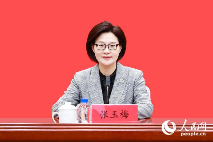 张玉梅,任副厅长