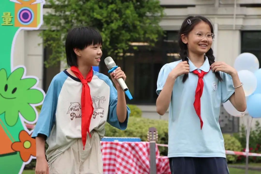 来看青云中学的学子"大舞台"