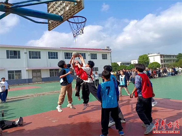 南洲镇南阳桥中学首届体育节开幕