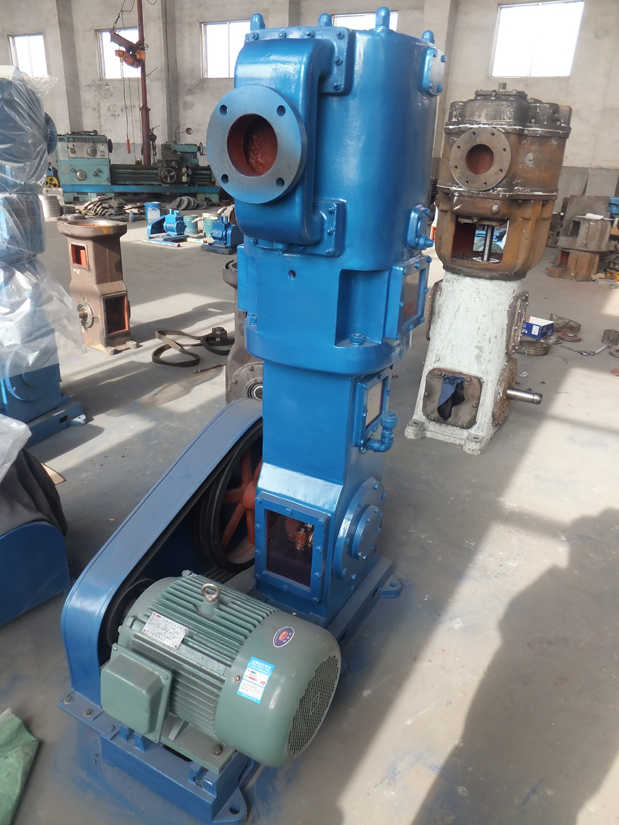 立式往复式真空泵生产厂家淄博紫泰真空设备有限公司