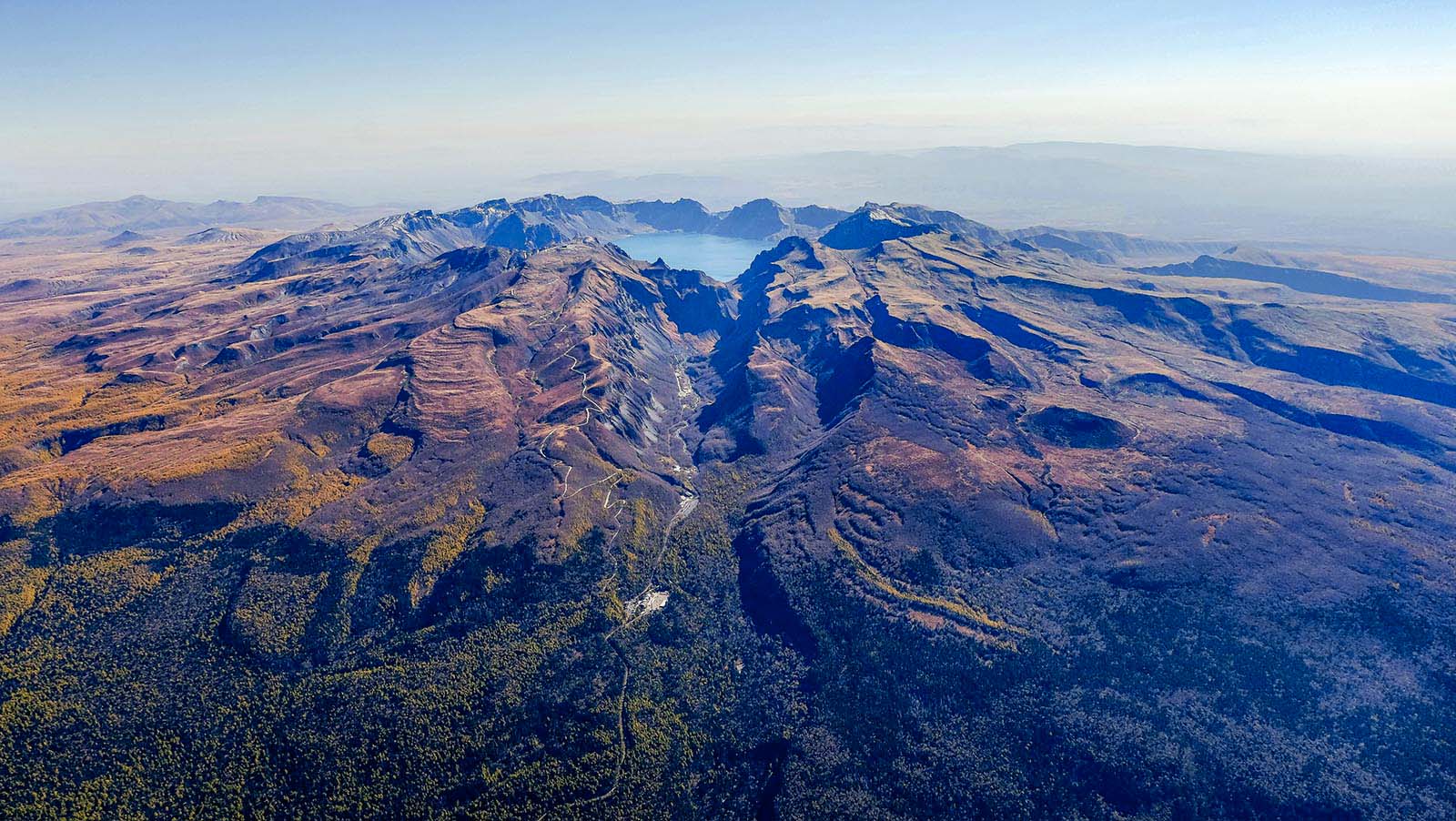 长白山横山山脉图片