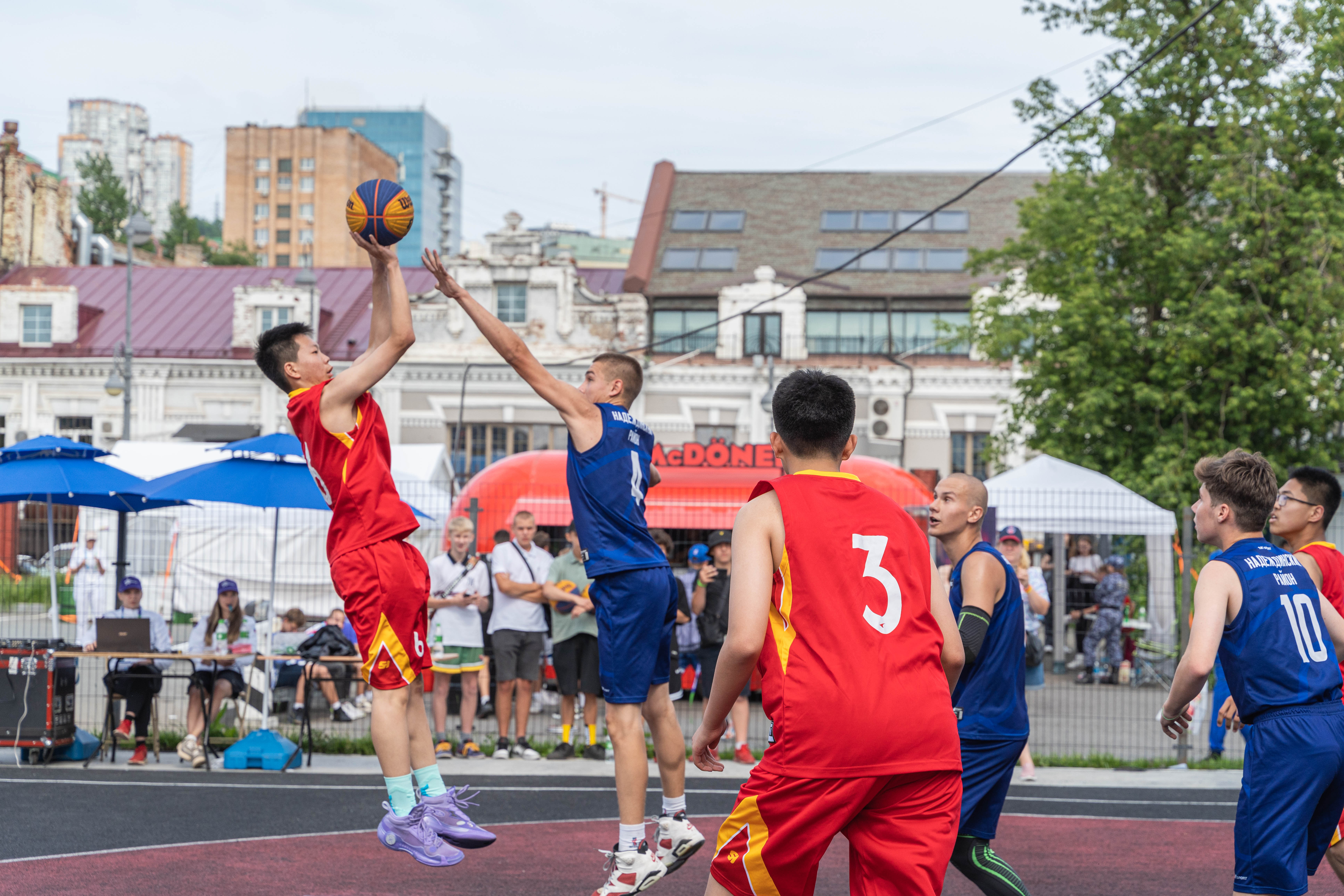 首届滨海青少年国际运动会男子3x3篮球赛况