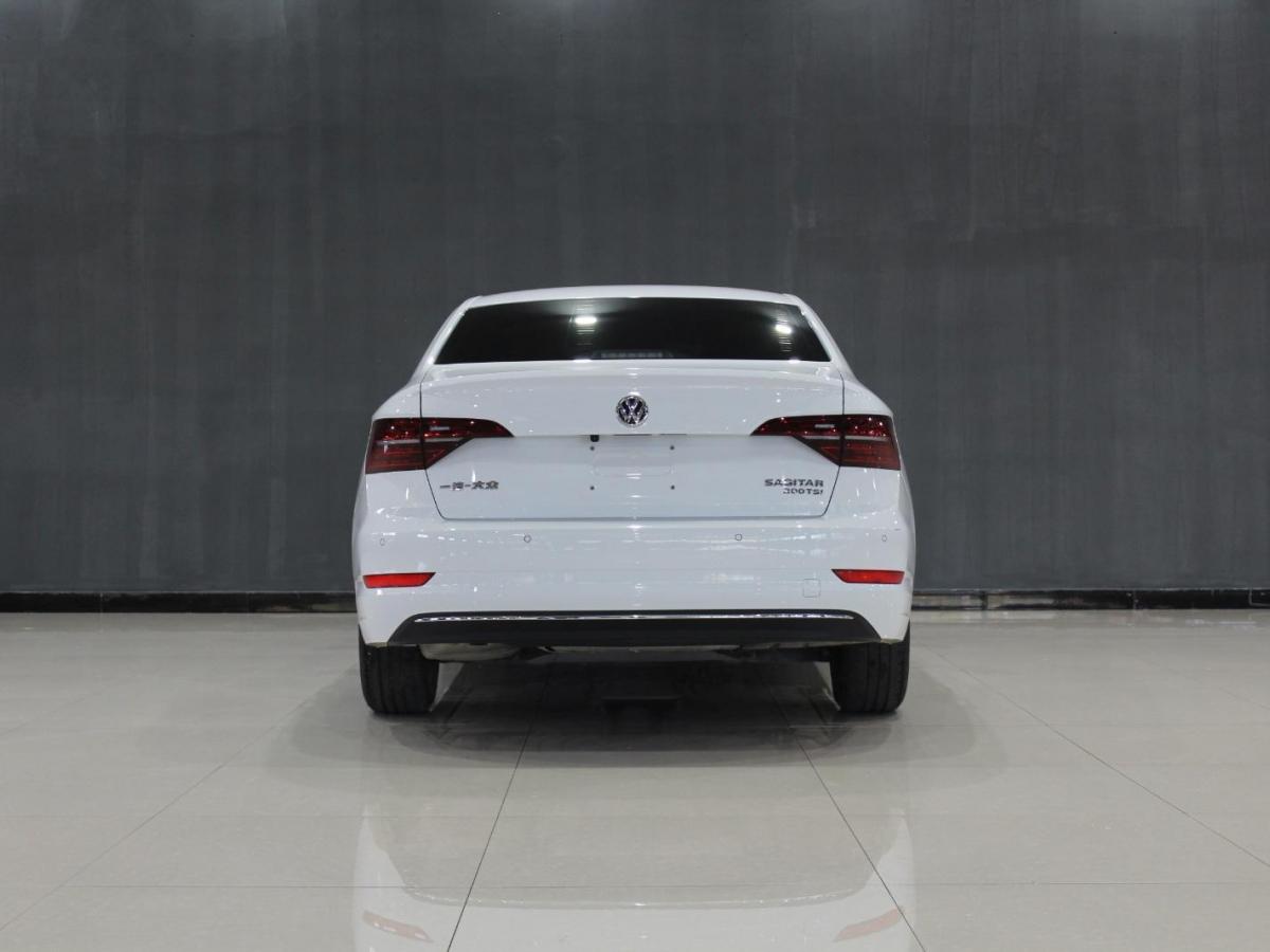 大众速腾,迈腾,辉腾虽是兄弟,却千差万别