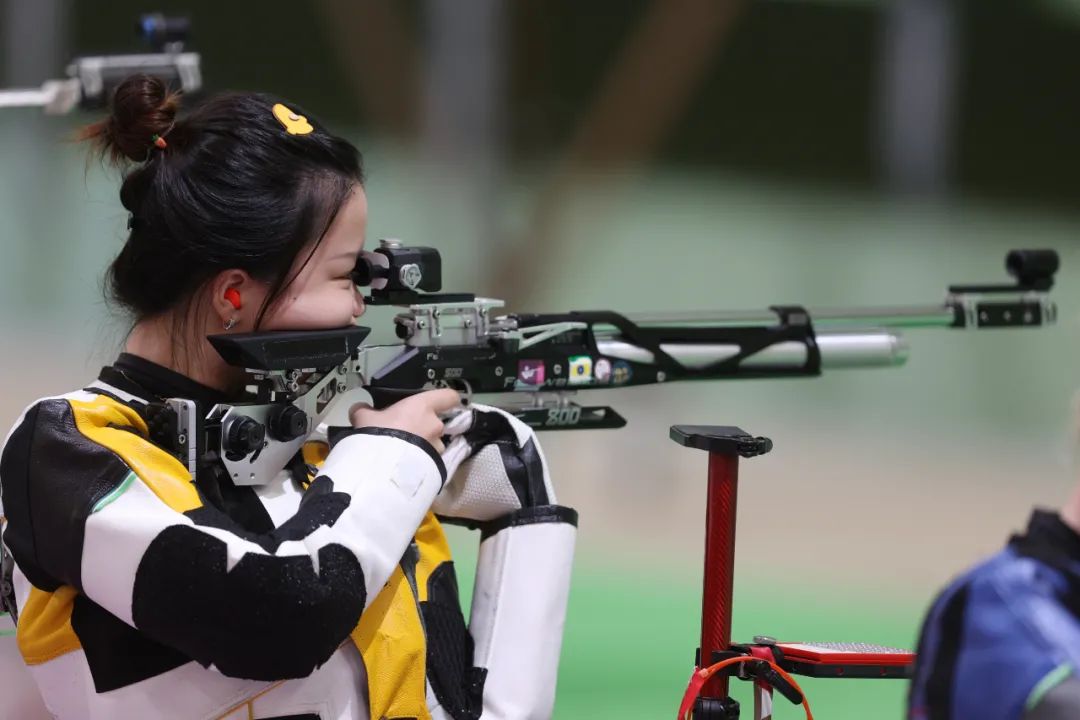 射击和学习一项没落下,杨倩怎么做到的?