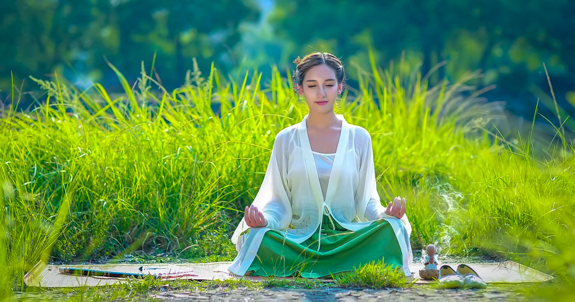 美女穿淡绿色汉服写真,清新优雅,美艳绝伦,最后一张谁顶得住?