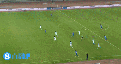 中超武汉三镇对阵广州城比赛结果_谢鹏飞戴维森进球时刻_中超-宋文杰传射吉列尔梅双响 广州城4-1河北