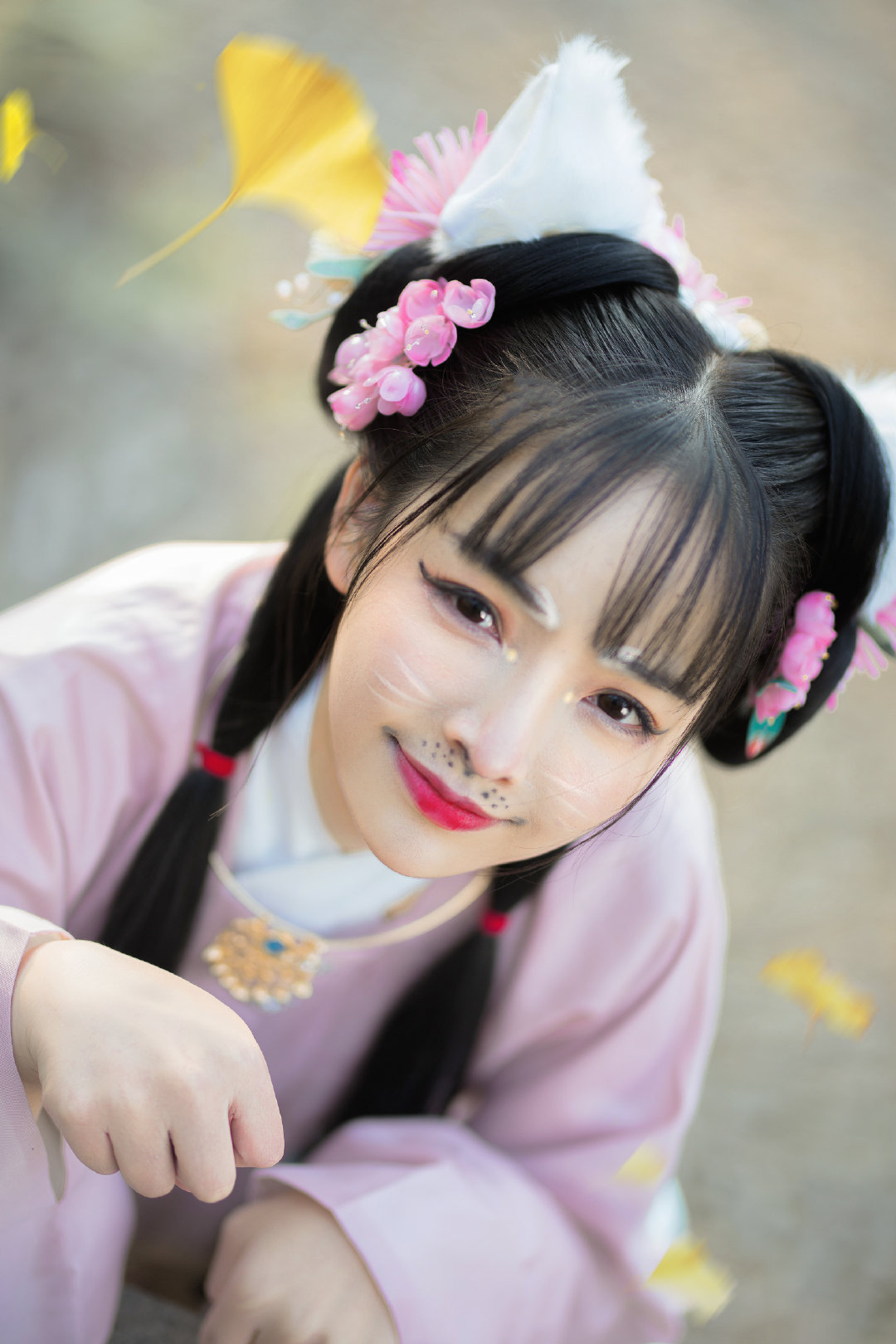 当汉服遇上"猫耳朵",无敌可爱!网友:我家的猫咪成精了!