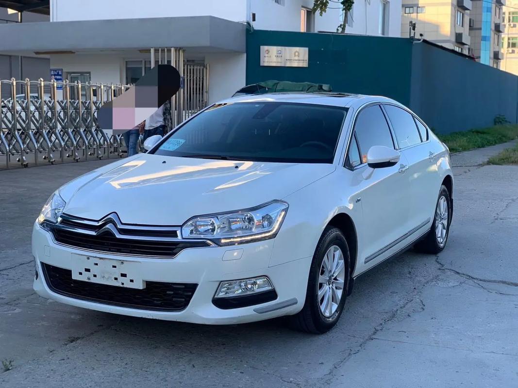 雪铁龙2013c5参数 13款雪铁龙c5音响配置