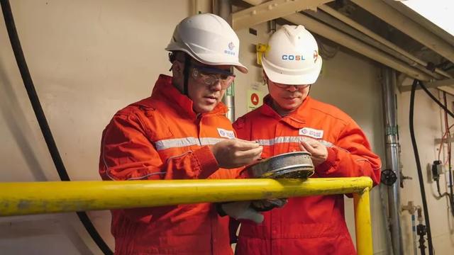 我国再获亿吨级油田！