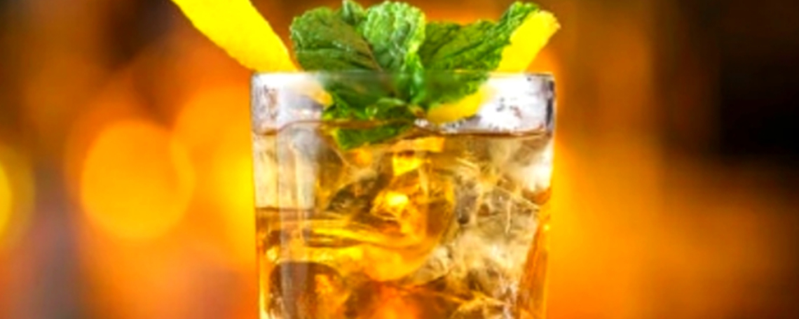 长岛冰茶网红长什么样子