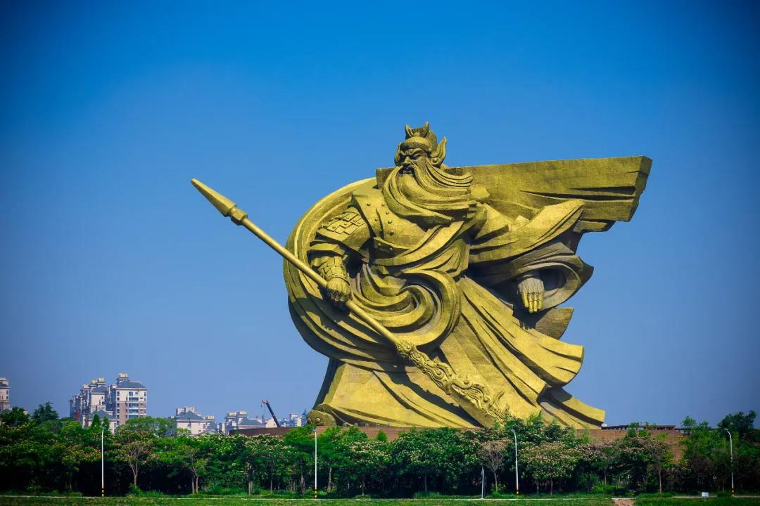 中国最大雕像图片