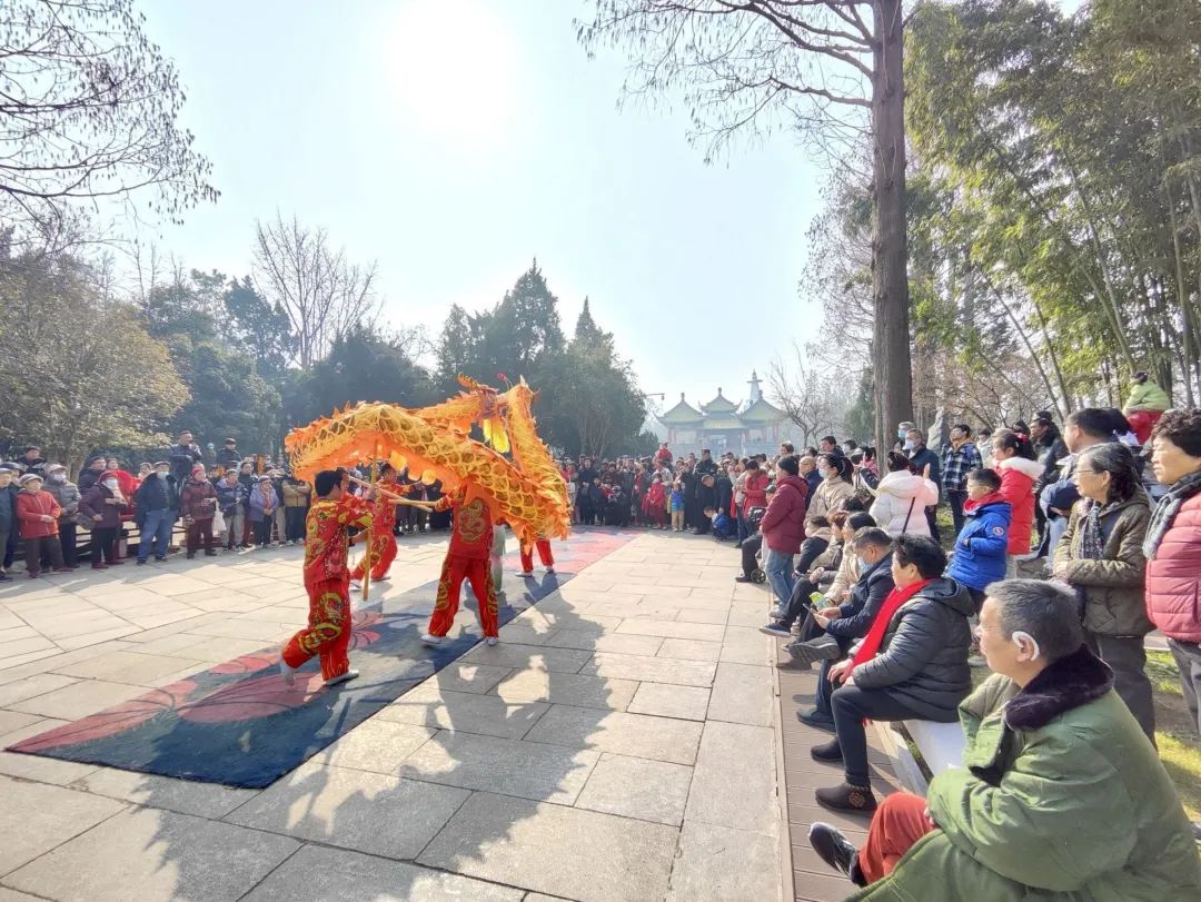 園時段均停止預約訂票夫子廟秦淮風光帶發佈公告近兩日18時後因預約