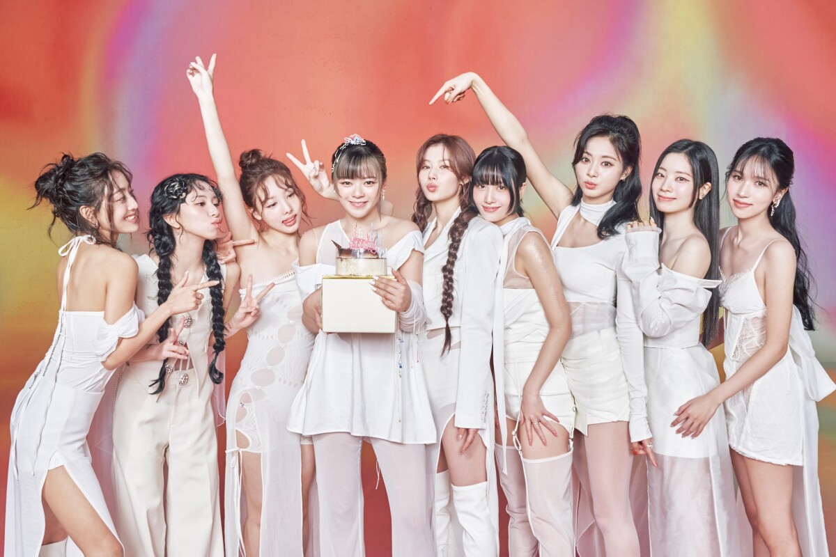 最受海外欢迎的kpop歌手top6:twice