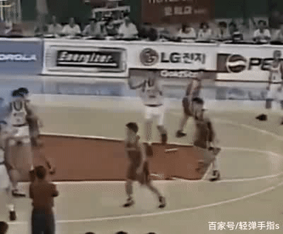 「94黄金一代」单涛:与巴特尔组双塔,效力过10支球队创纪录