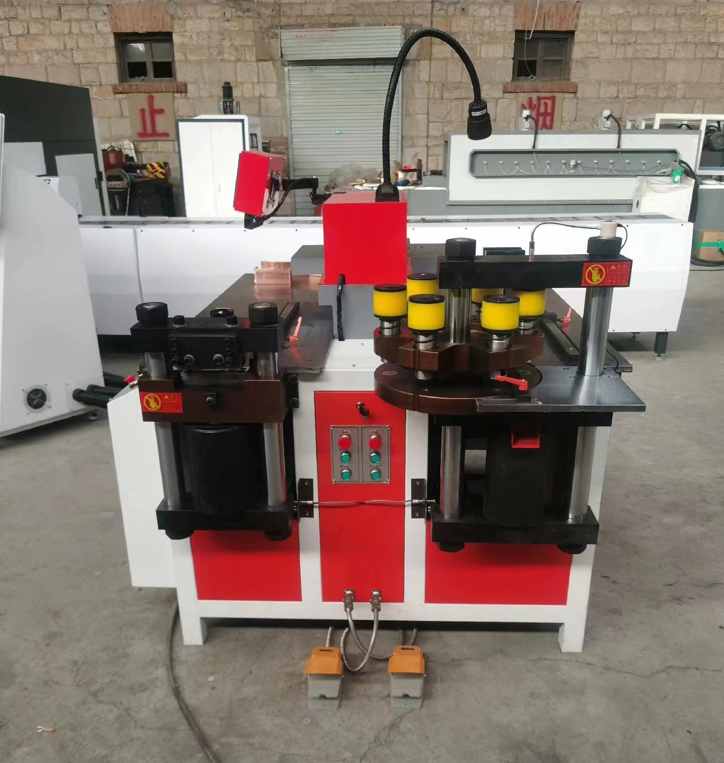 便携数控铜排加工机