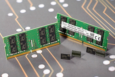 HBM4标准发布：总带宽提高至2TB/s