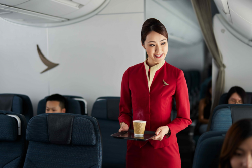 国泰航空空乘团队的专业培训,提升国际化服务新战略