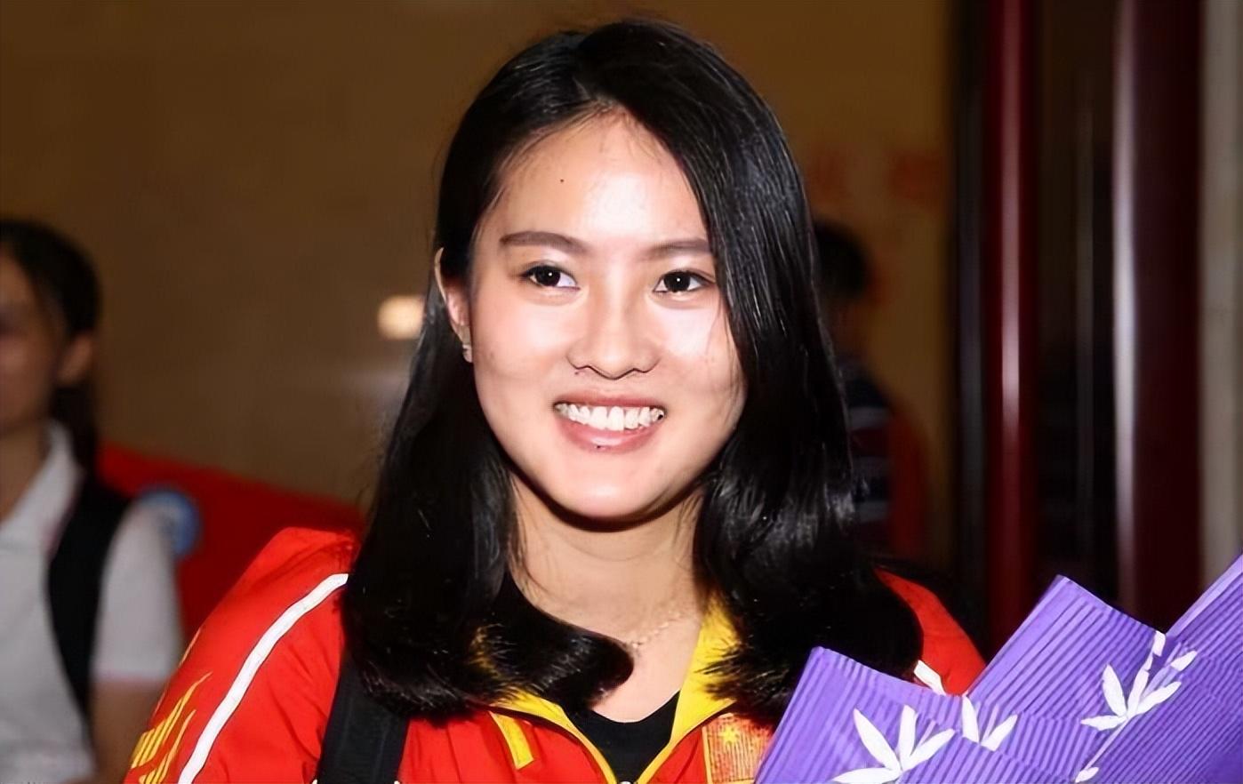 陈若琳:拿5枚奥运金牌后退役,后转型成裁判教练,31岁越来越美